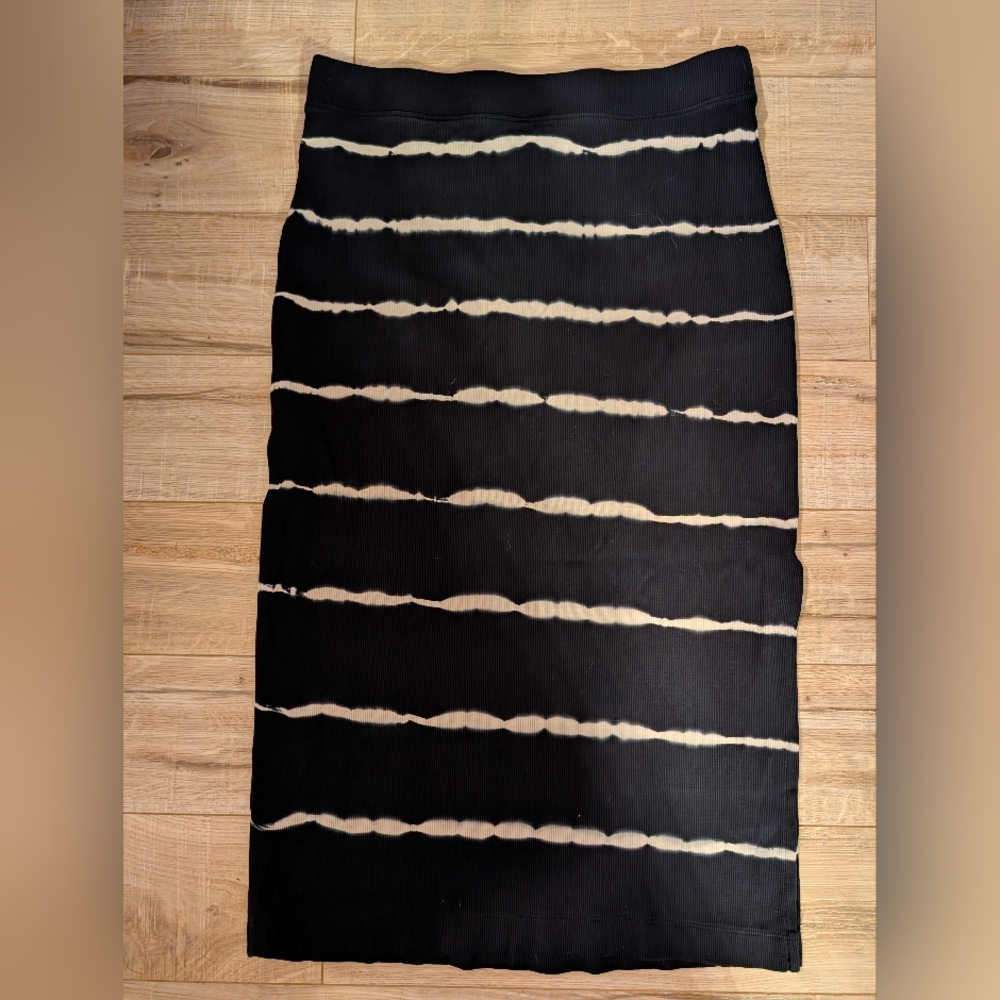 DKNY Black and Cream Striped Knit Top